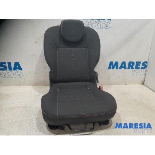 Renault - Twingo - Rear seat
