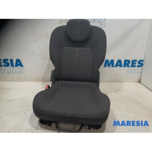 Renault - Twingo - Rear seat