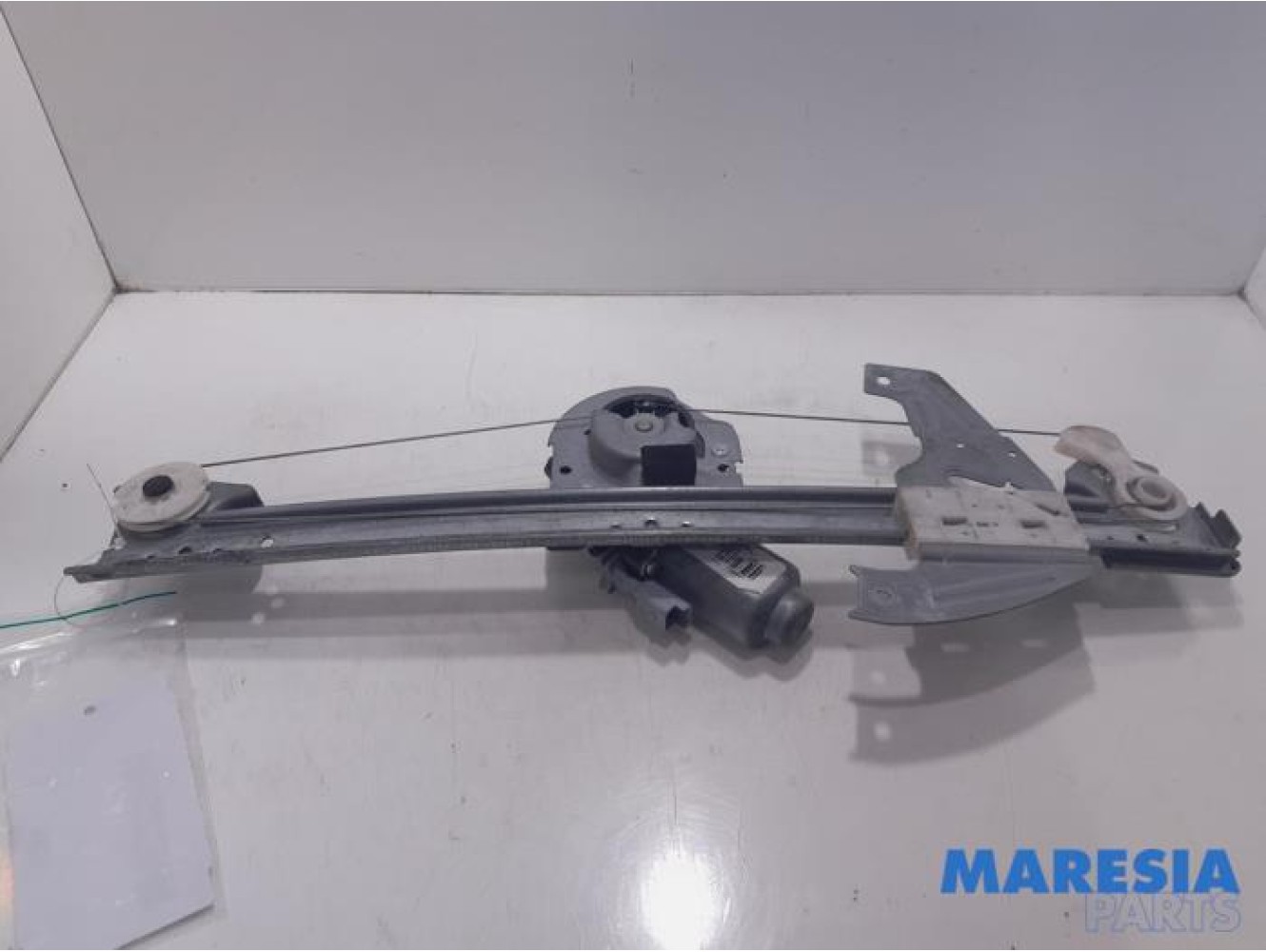 Peugeot - 107 - Window mechanism 2-door, front right