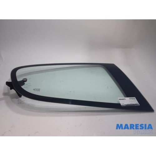 Peugeot - 107 - Rear door window 4-door door, rear right