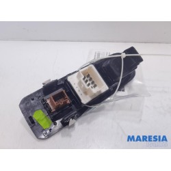 Citroen - Berlingo - Multi-functional window switch
