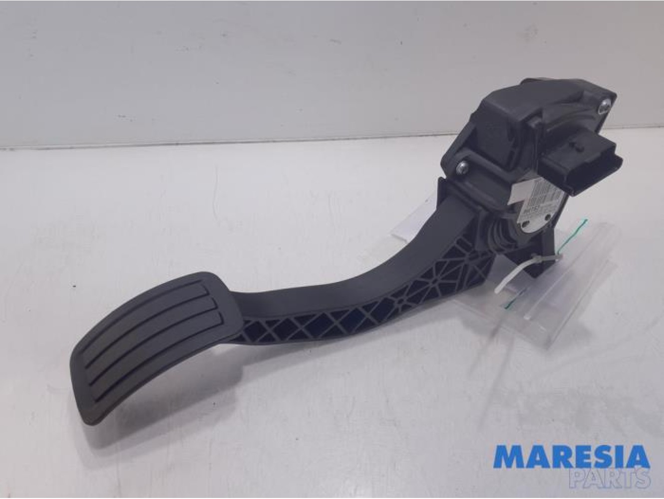 Citroen - Berlingo - Accelerator pedal
