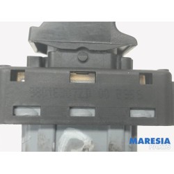 Citroen - Berlingo - Electric window switch