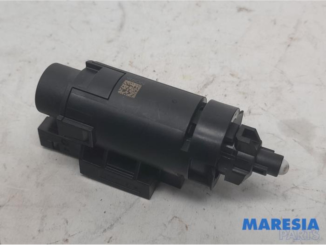 Citroen - Berlingo - Brake light switch