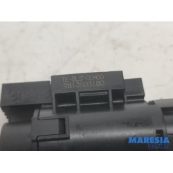 Citroen - Berlingo - Brake light switch