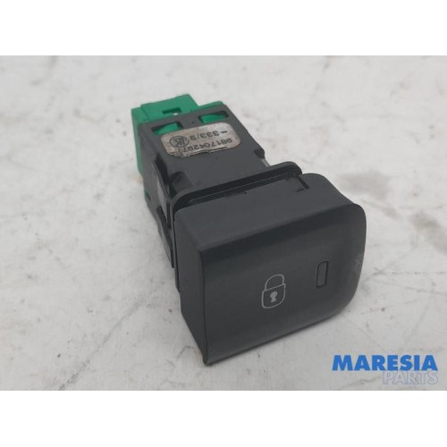 Citroen - Berlingo - Central locking switch