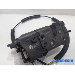 Citroen - Berlingo - Sliding door lock mechanism, right