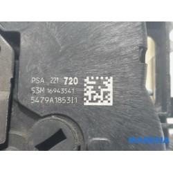 Citroen - Berlingo - Sliding door lock mechanism, right