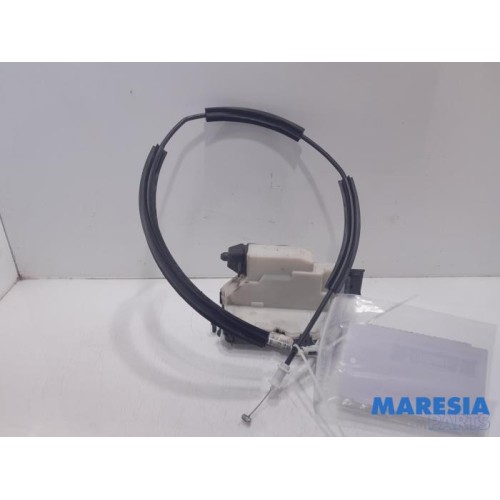Citroen - Berlingo - Sliding door lock mechanism, right