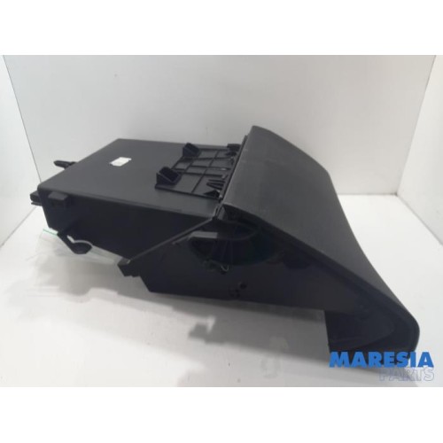 Citroen - Berlingo - Glovebox