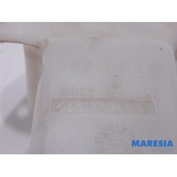 Fiat - Panda - Réservoir lave-glace avant