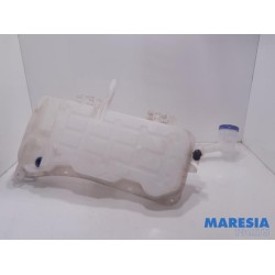 Citroen - Berlingo - Front windscreen washer reservoir