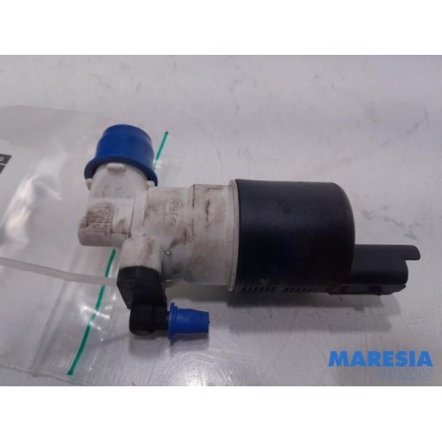 Citroen - Berlingo - Pompe lave-glace avant