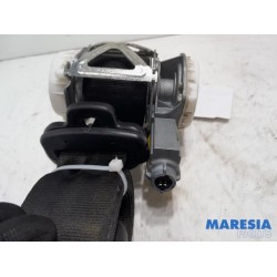 Ford - KA - Front seatbelt, right