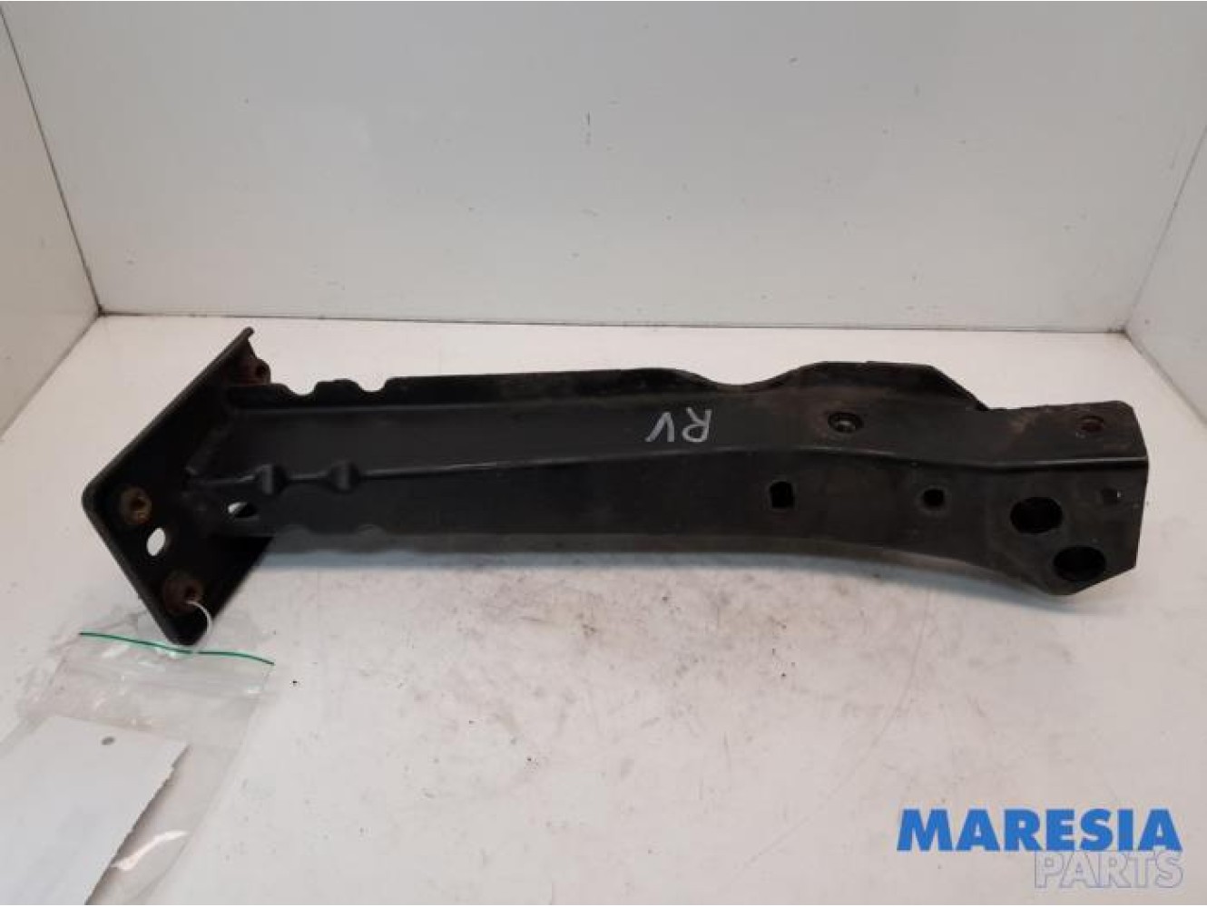 Fiat - 500 - Front part support