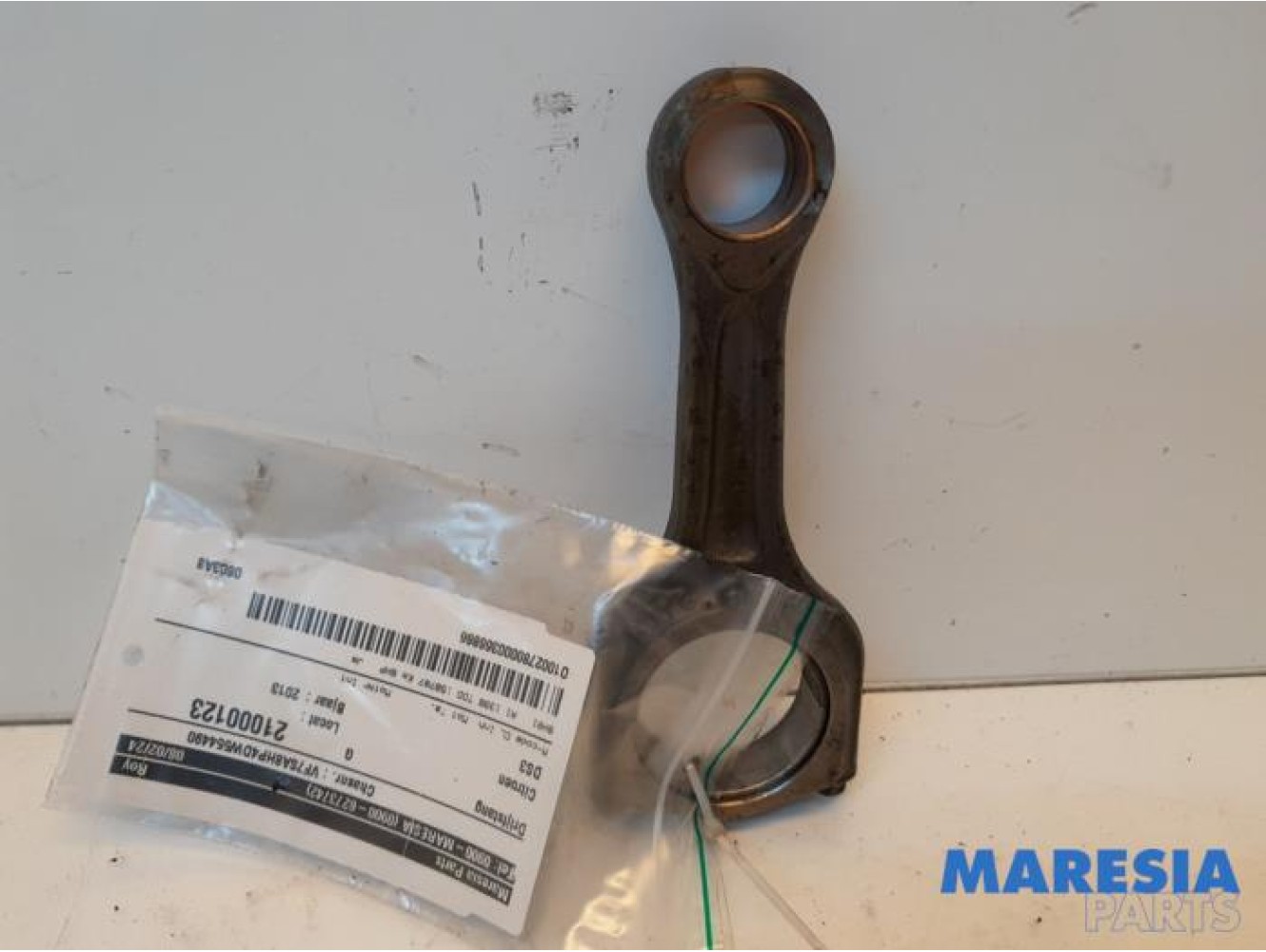 Citroen - DS3 - Connecting rod