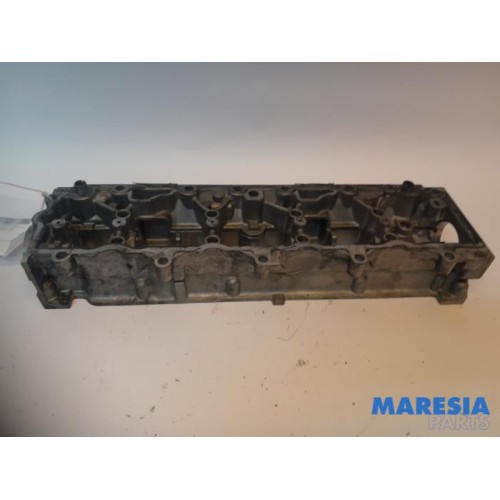 Citroen - DS3 - Camshaft housing