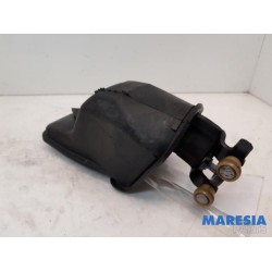 Citroen - Berlingo - Sliding door roller, right