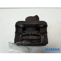 Renault - Twingo - Front brake calliper, right