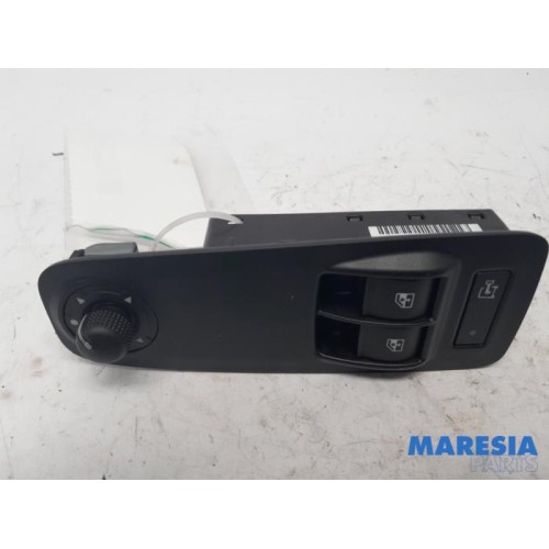 Fiat - Ducato - Multi-functional window switch