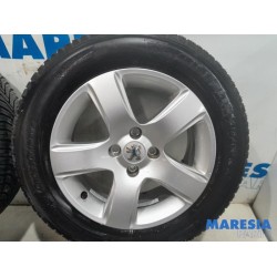 Peugeot - 3008 - Sportvelgenset + banden