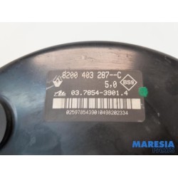 Renault - Twingo - Brake servo