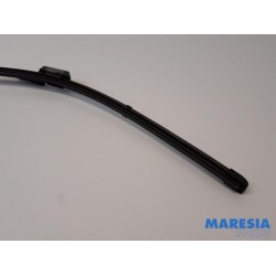 Renault - Twingo - Front wiper arm
