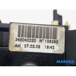 Renault - Twingo - Steering column stalk
