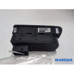 Alfa Romeo - Mito - Multi-functional window switch