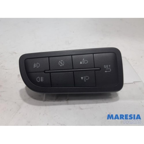 Alfa Romeo - Mito - AIH headlight switch