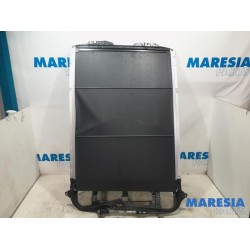 Peugeot - 3008 - Sliding headliner mechanism