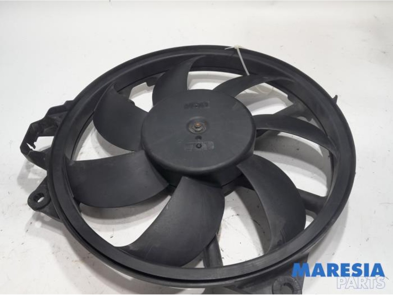 Renault - Scenic - Fan motor