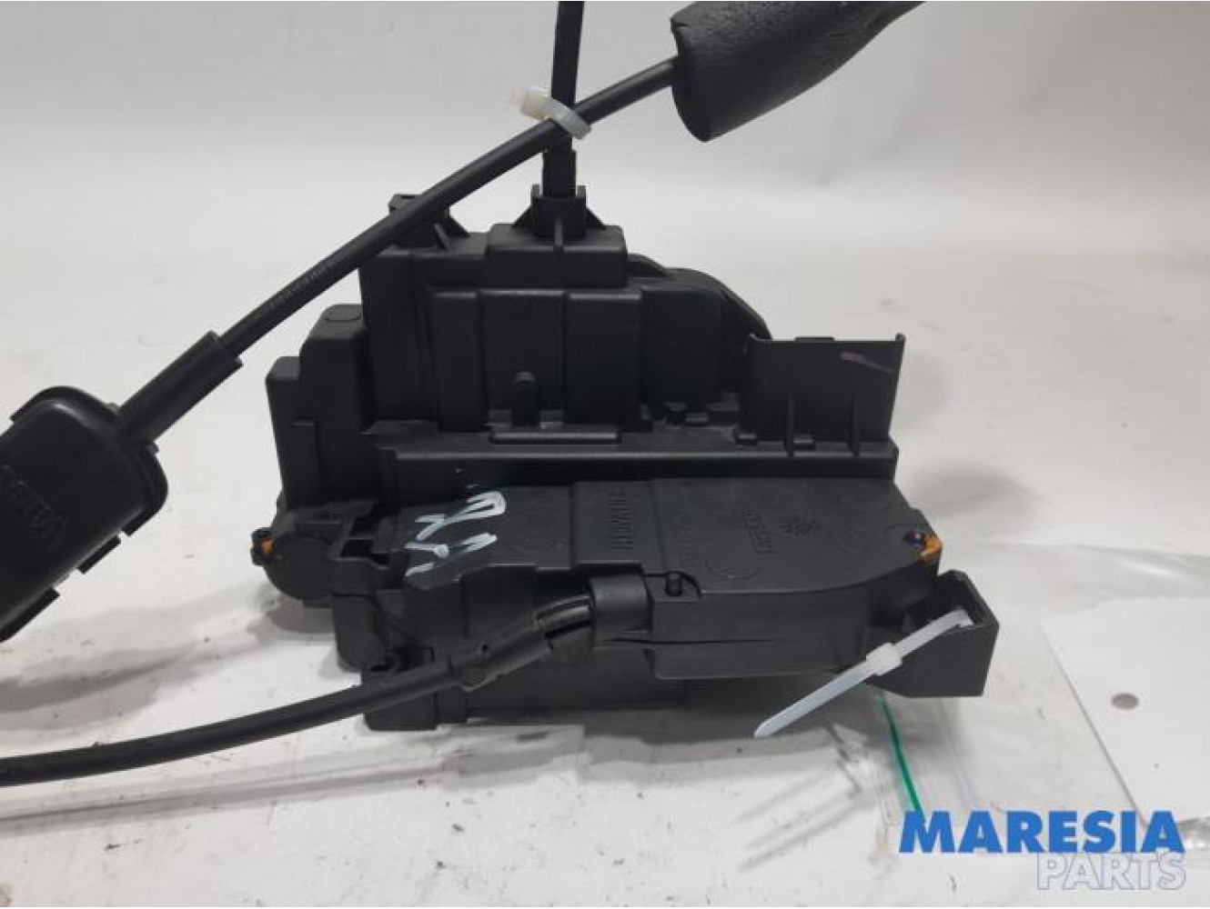 Renault - Scenic - Rear door mechanism 4-door, right