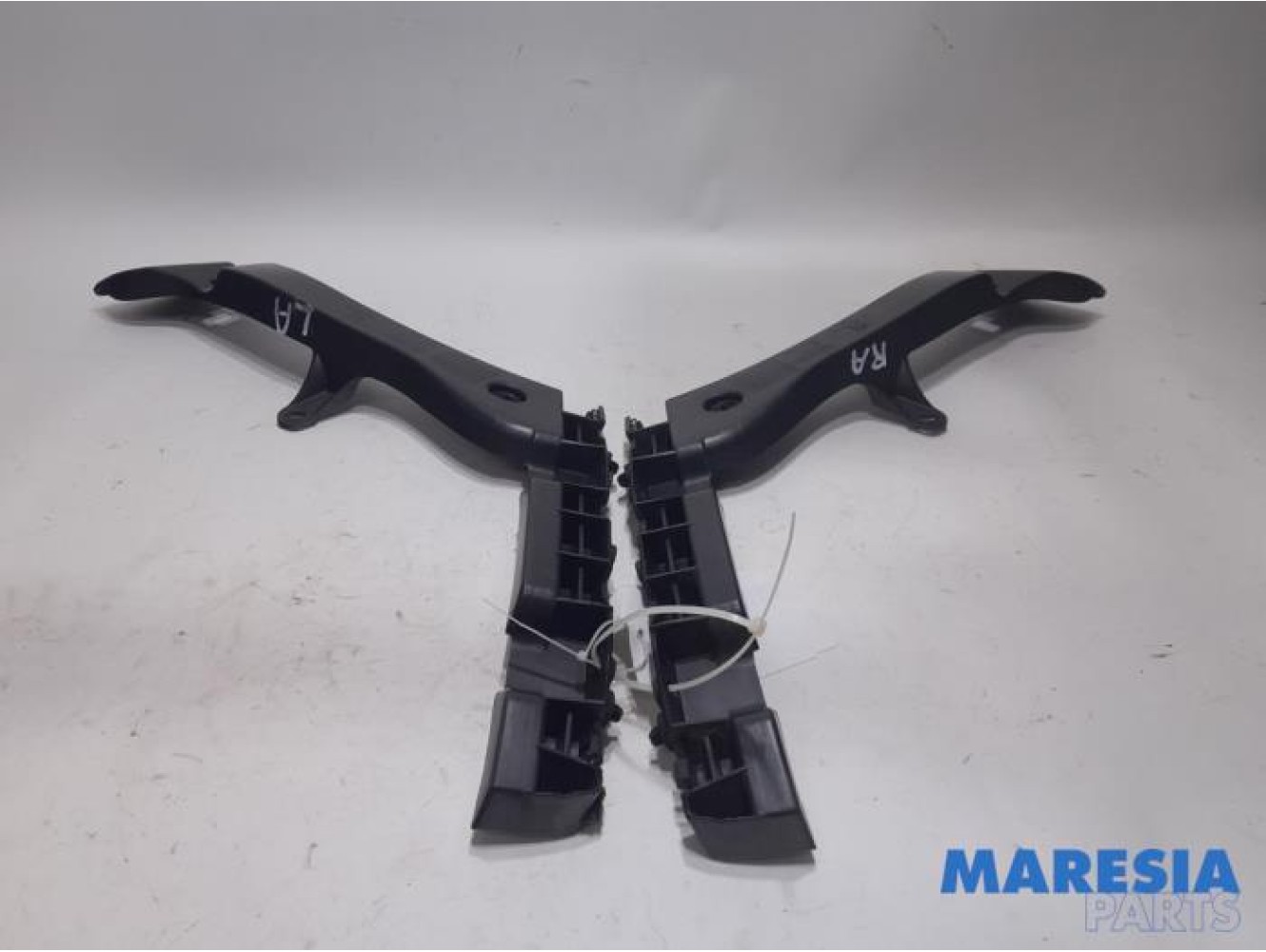 Peugeot - 3008 - Rear bumper frame
