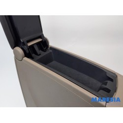 Renault - Scenic - Armrest