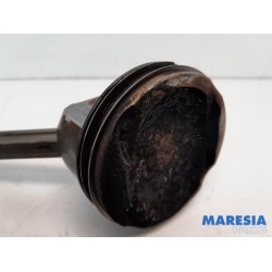 Peugeot - 208 - Connecting rod