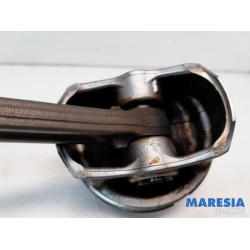 Peugeot - 208 - Connecting rod