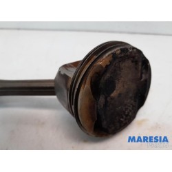 Peugeot - 208 - Connecting rod