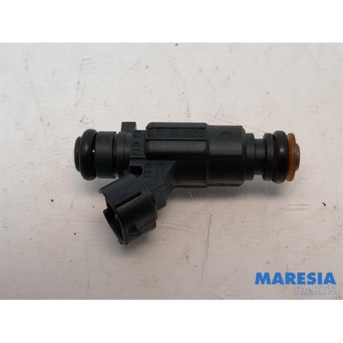 Peugeot - 208 - Injector (petrol injection)