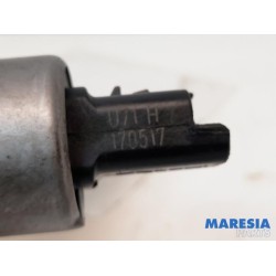 Peugeot - 208 - Camshaft adjuster