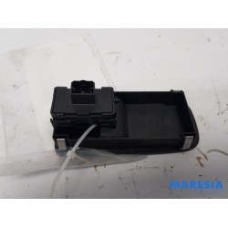 Alfa Romeo - Mito - Multi-functional window switch