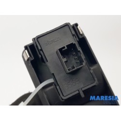 Alfa Romeo - Mito - Multi-functional window switch