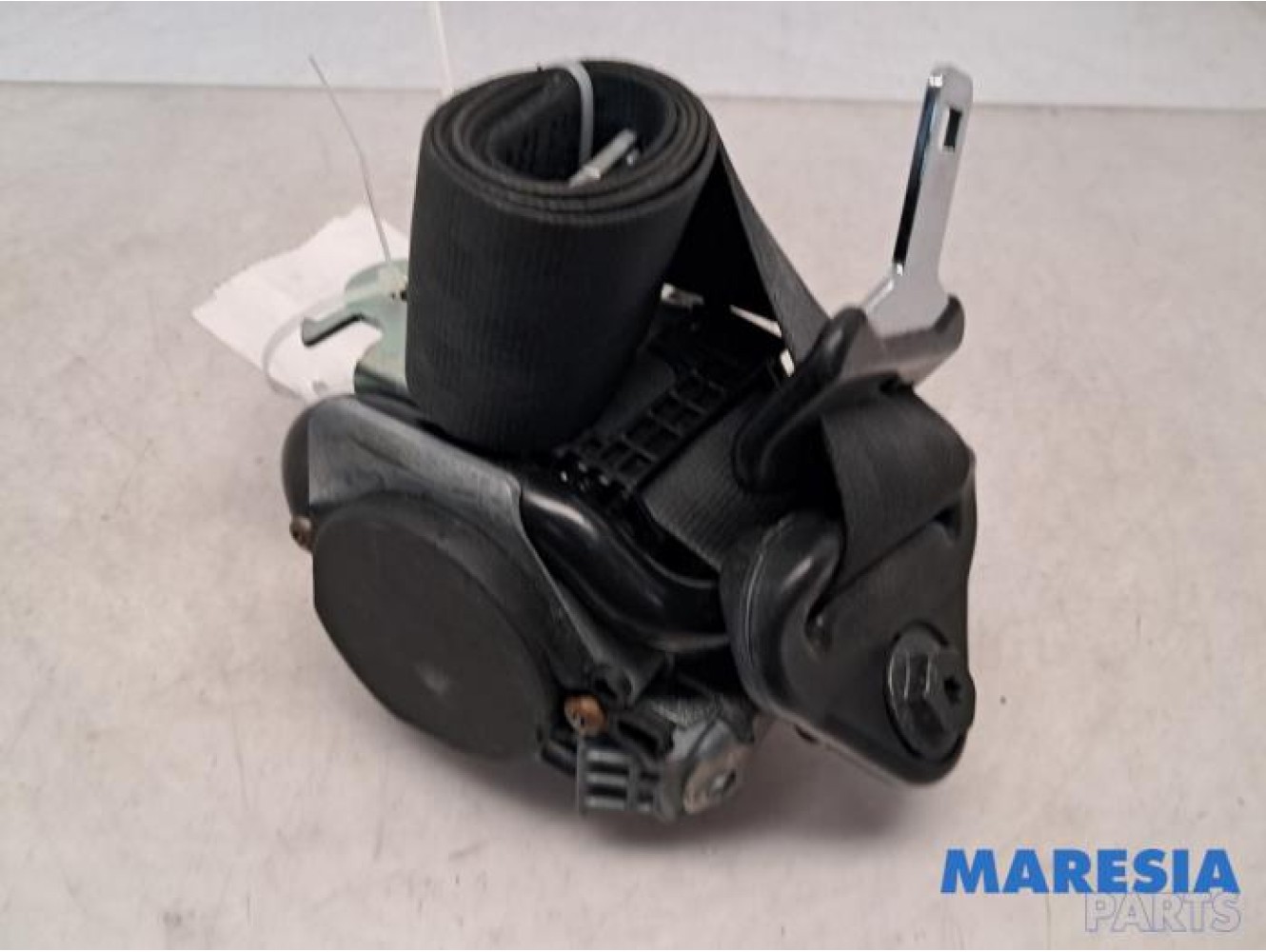 Renault - Scenic - Front seatbelt, left