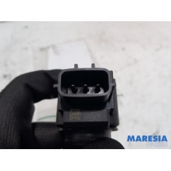 Renault - Clio - Pen ignition coil