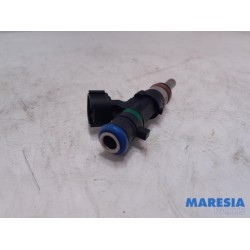 Renault - Clio - Injector (petrol injection)