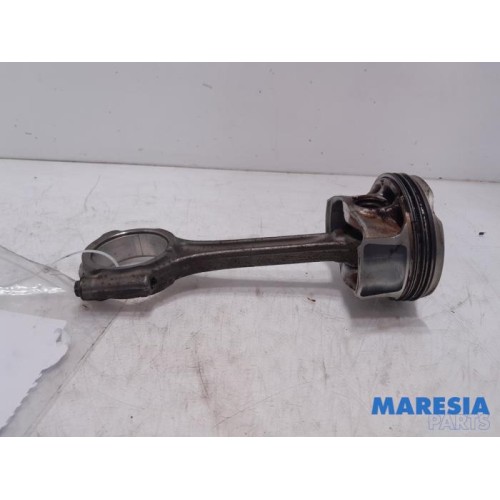 Peugeot - 308 - Connecting rod