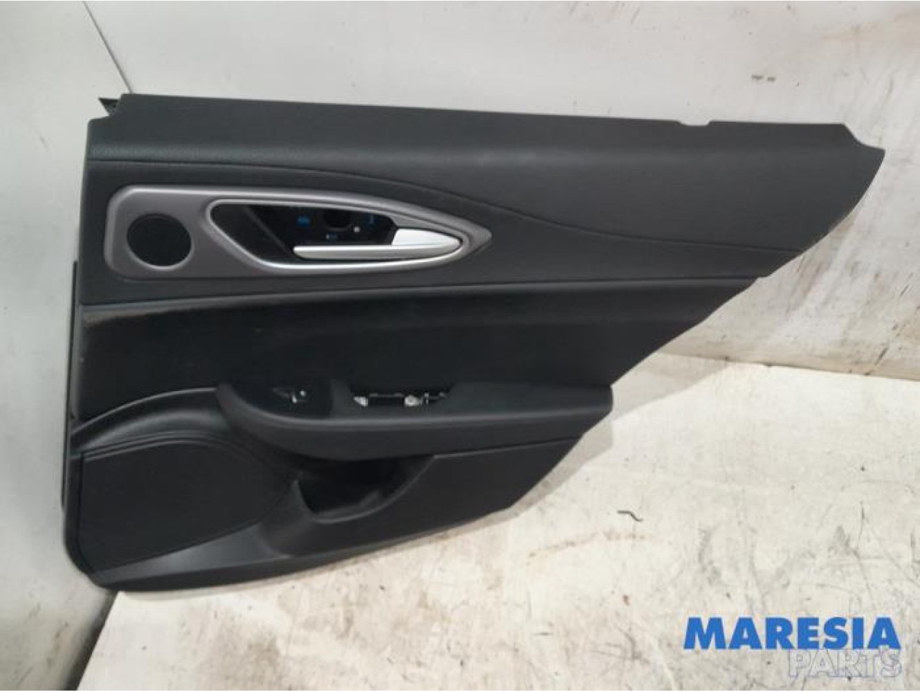 Alfa Romeo - Giulia - Portierbekleding 4Deurs rechts-achter