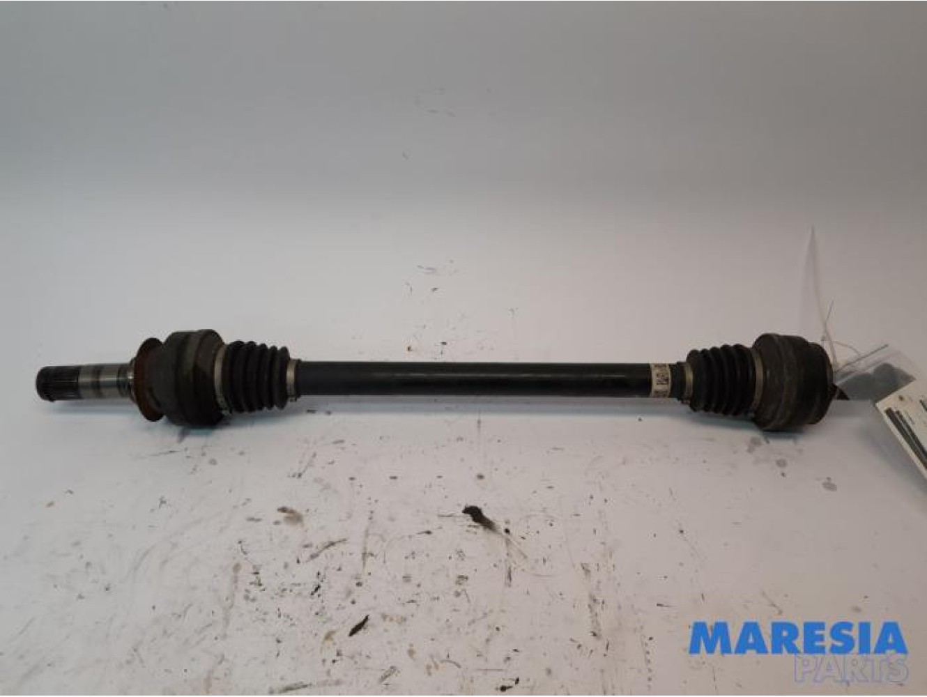 Alfa Romeo - Giulia - Antriebswelle links hinten