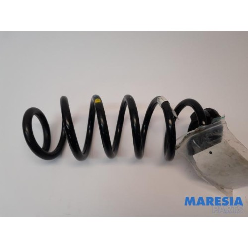 Alfa Romeo - Giulia - Rear coil spring