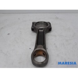 Renault - Megane - Connecting rod